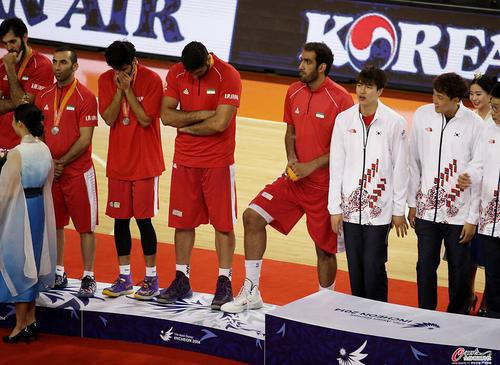 伊朗男篮89-82韩国