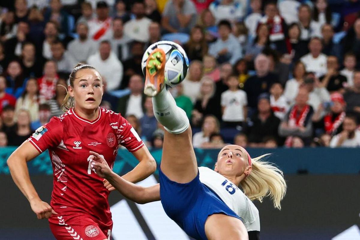 英格兰vs丹麦女足直播