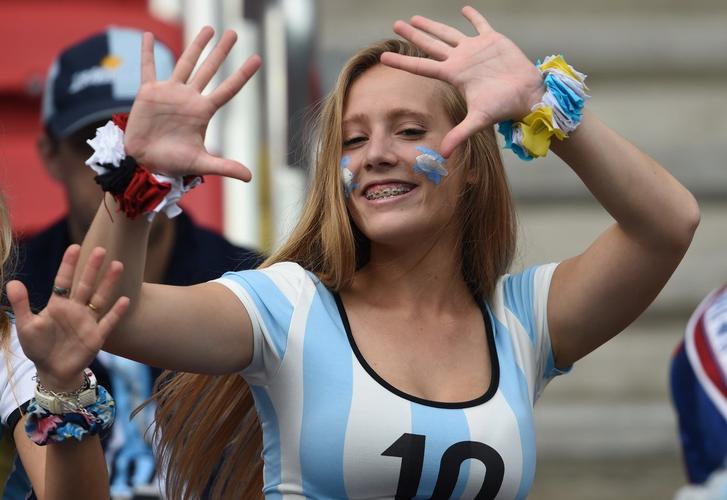 阿根廷女球迷叫啥